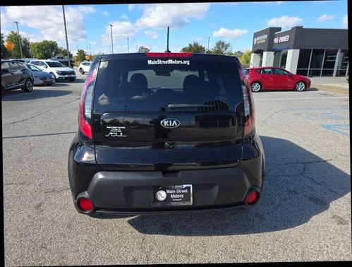 2015 Kia Soul Base