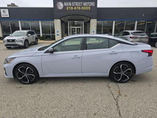 2024 Nissan Altima 2.5 SR