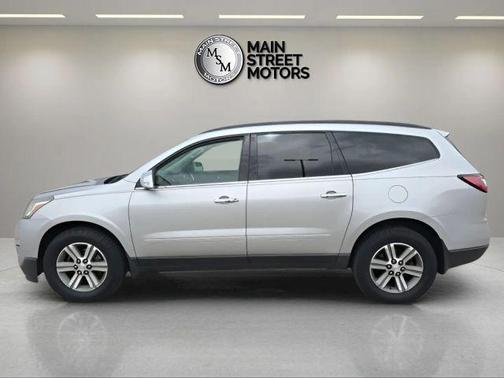 Silver 2015 Chevrolet Traverse 2LT