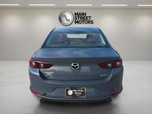 2024 Mazda Mazda3 Carbon Edition