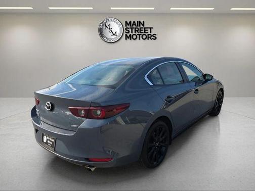 2024 Mazda Mazda3 Carbon Edition