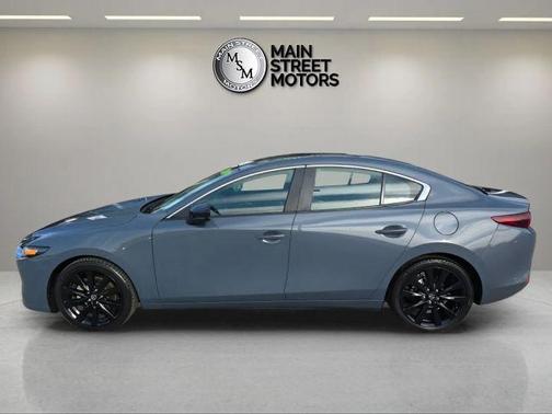 2024 Mazda Mazda3 Carbon Edition