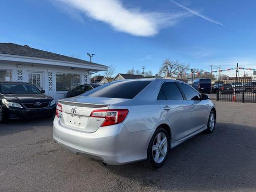 2014 Toyota Camry SE Sport