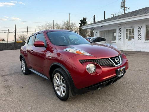 Cayenne Red 2013 Nissan Juke S
