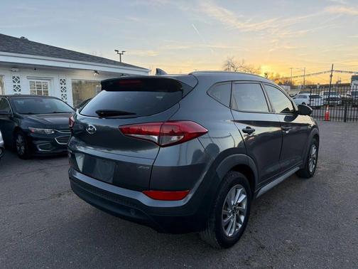 2018 Hyundai TUCSON SEL