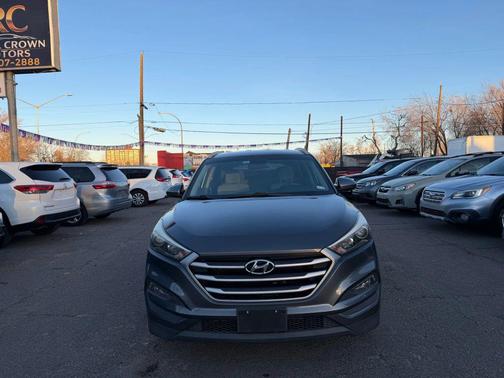 2018 Hyundai TUCSON SEL