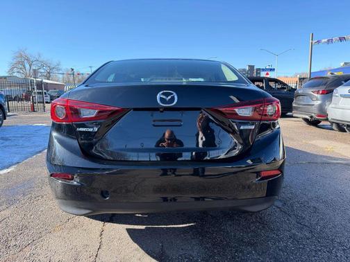 2018 Mazda Mazda3 Sport