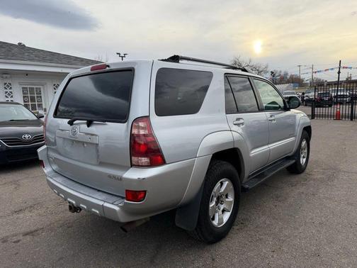 2004 Toyota 4Runner SR5 Sport