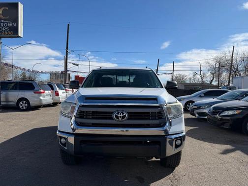 2014 Toyota Tundra SR5