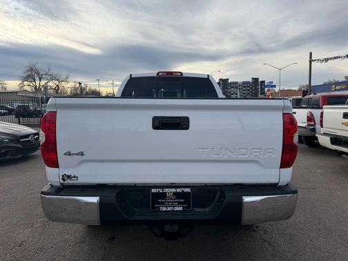 2014 Toyota Tundra SR5