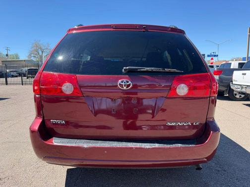 2008 Toyota Sienna LE