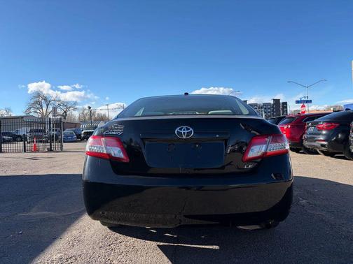 2011 Toyota Camry LE