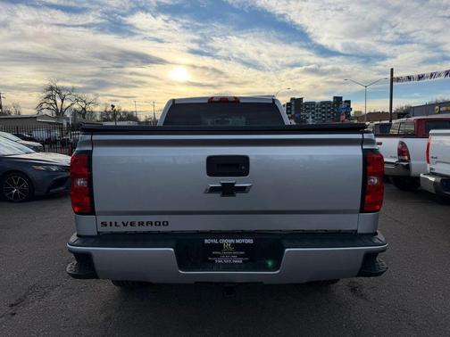 2017 Chevrolet Silverado 1500 2LT