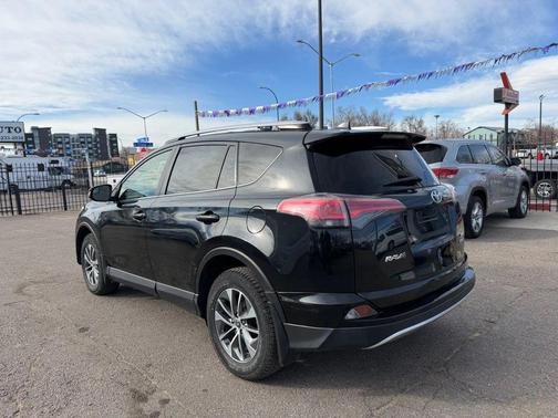 2016 Toyota RAV4 Hybrid XLE