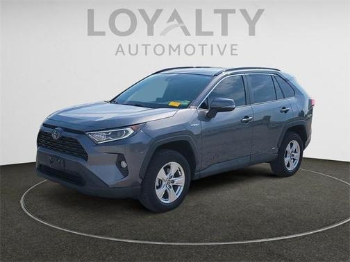 2021 Toyota RAV4 Hybrid XLE