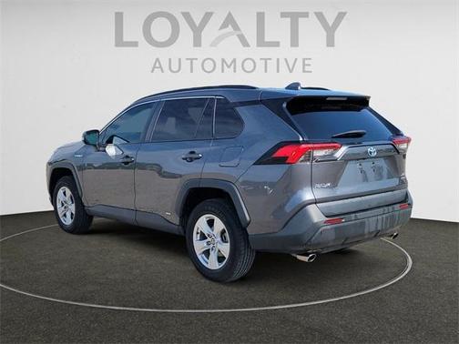 2021 Toyota RAV4 Hybrid XLE