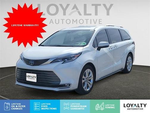 2023 Toyota Sienna Platinum 7 Passenger