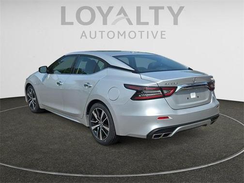 2023 Nissan Maxima SV