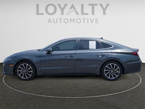 2022 Hyundai SONATA Limited