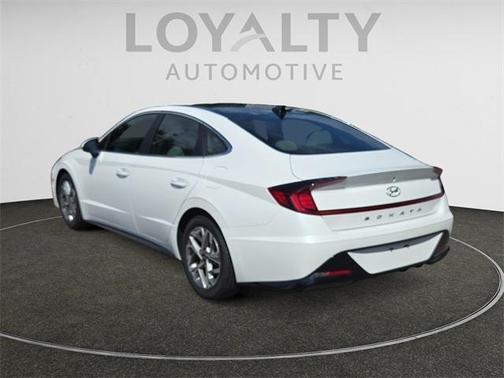 2022 Hyundai SONATA SEL