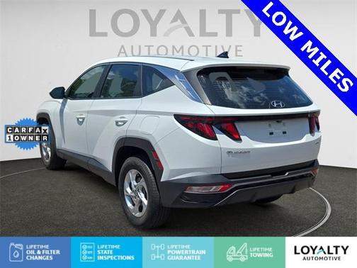2022 Hyundai TUCSON SE
