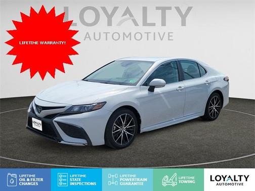 2024 Toyota Camry SE