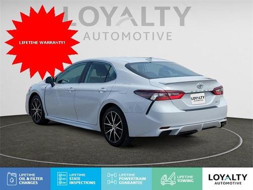2024 Toyota Camry SE