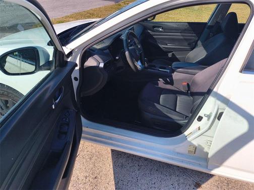 2020 Nissan Altima S FWD