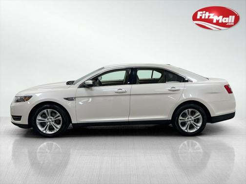 2018 Ford Taurus SEL