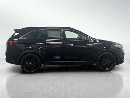2019 Kia Sorento S