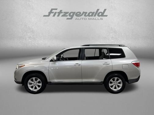 2013 Toyota Highlander SE