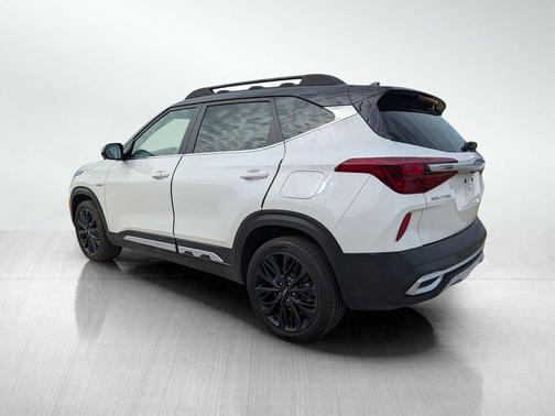2022 Kia Seltos Nightfall Edition