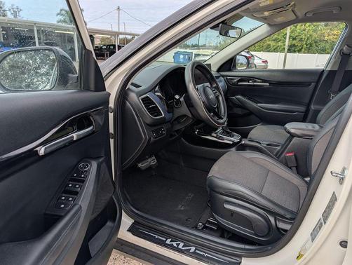 2022 Kia Seltos Nightfall Edition