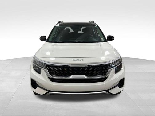 2022 Kia Seltos Nightfall Edition