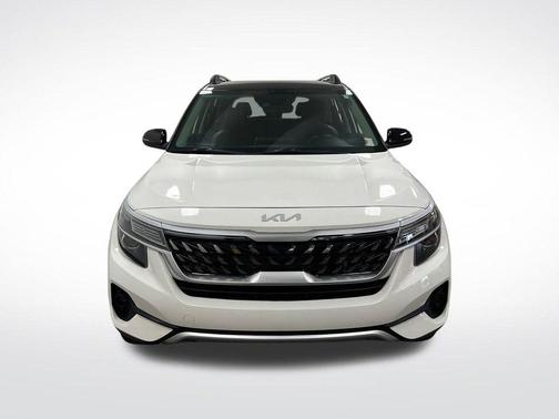2022 Kia Seltos Nightfall Edition