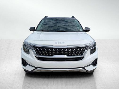 2022 Kia Seltos Nightfall Edition