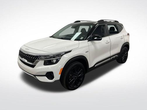 2022 Kia Seltos Nightfall Edition
