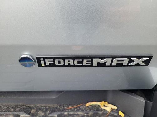 2026 Toyota Tundra Hybrid Platinum