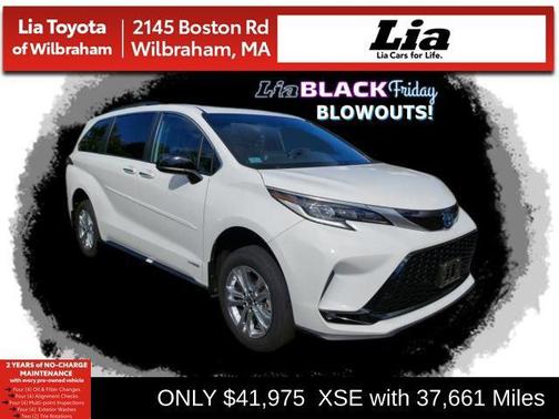 2021 Toyota Sienna XSE 7 Passenger