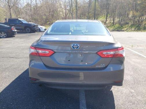 Predawn Gray Mica 2018 Toyota Camry Hybrid LE