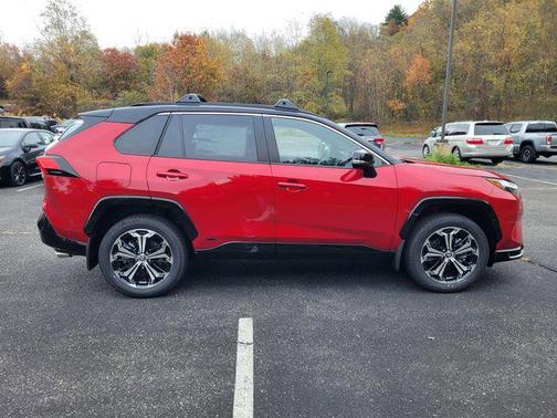 2025 Toyota RAV4 Hybrid SE