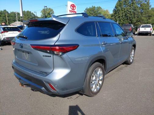 2023 Toyota Highlander Hybrid Limited