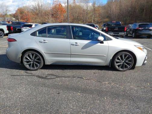 2024 Toyota Corolla XSE