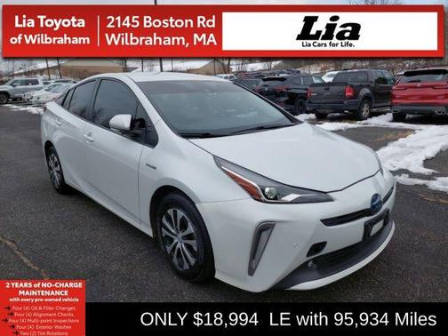 2022 Toyota Prius LE