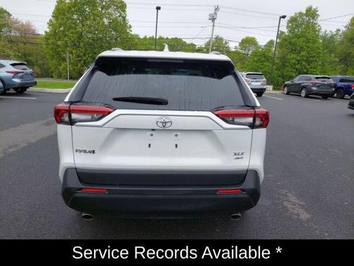 2024 Toyota RAV4 XLE Premium