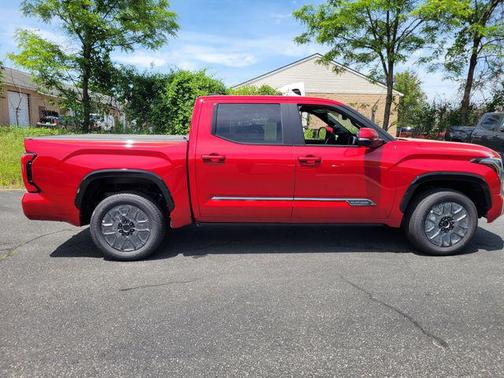 2025 Toyota Tundra Platinum