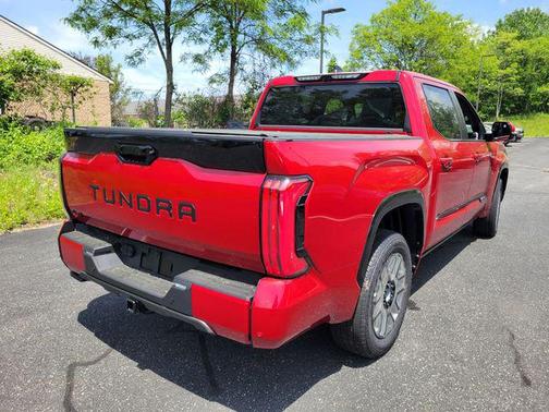 2025 Toyota Tundra Platinum