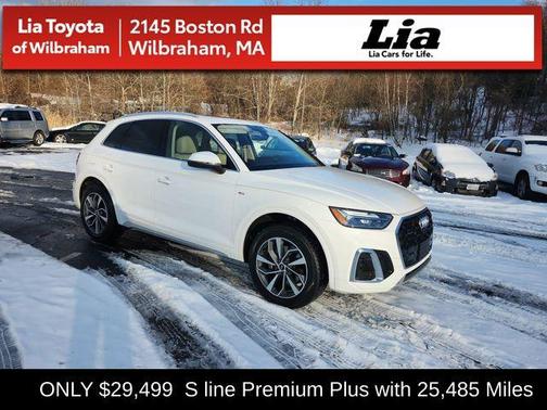 2022 Audi Q5 45 S line Premium Plus