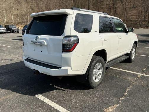 White 2022 Toyota 4Runner SR5 Premium