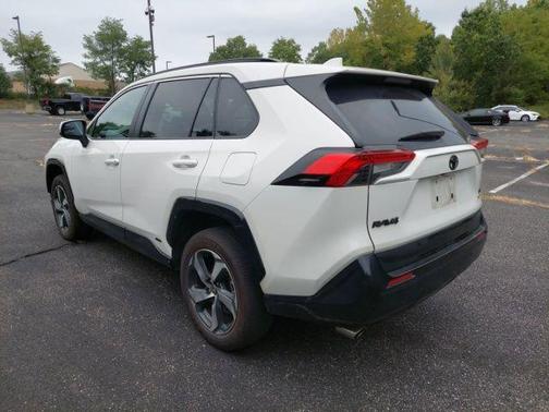 2025 Toyota RAV4 Hybrid SE